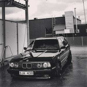 BMW e34 520i