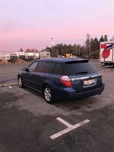 Subaru Legacy 2,0R