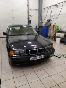 BMW E36 328 Coupe