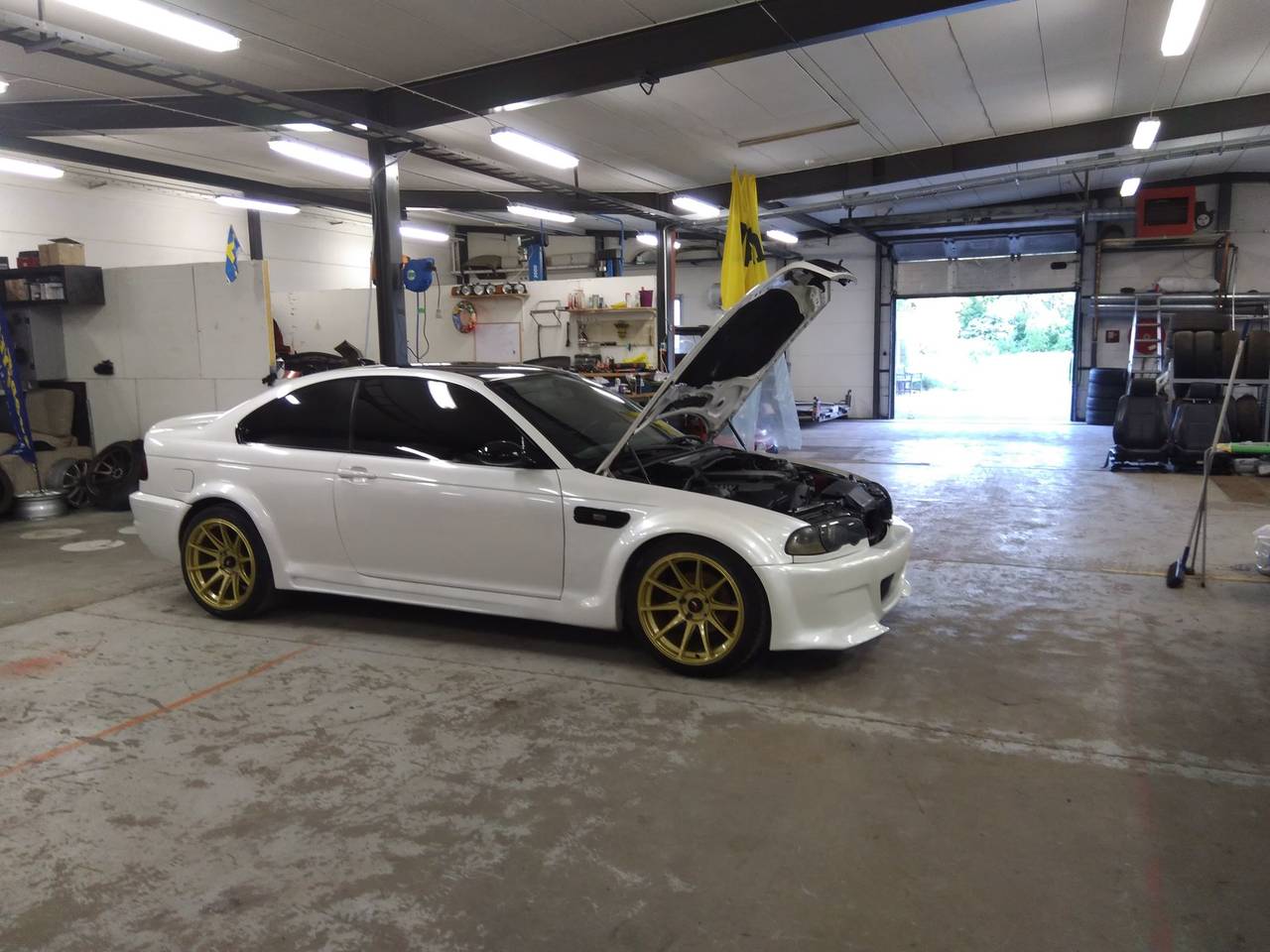 BMW e46 Coup&eacute;