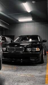 BMW E38 740iA