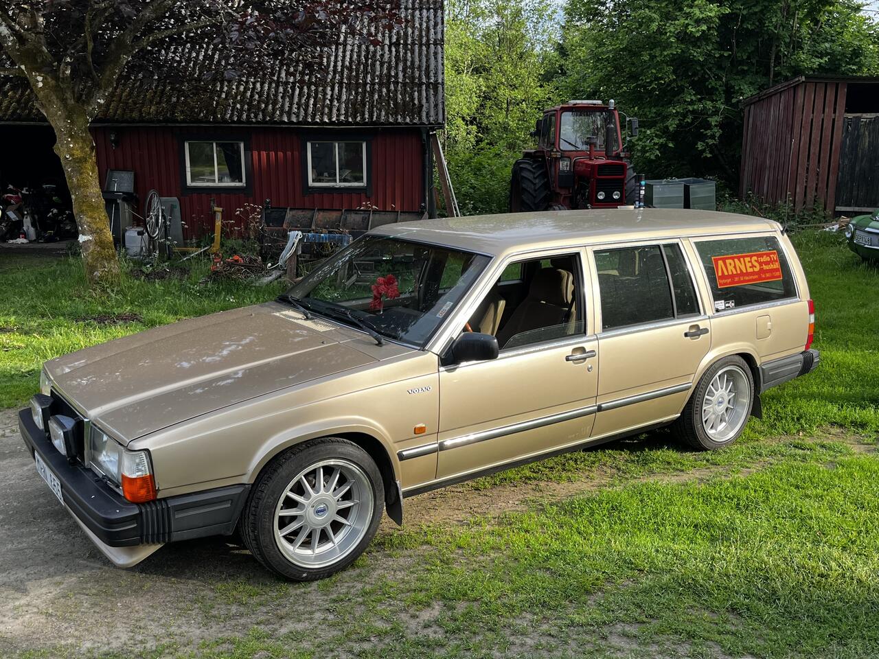 Volvo 745 gl