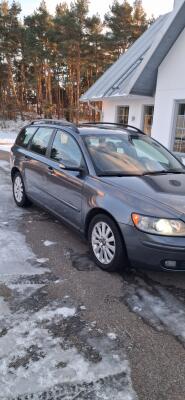 Volvo V50