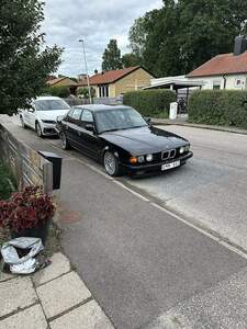 BMW E32 735