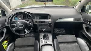 Audi A6 2.4 quattro