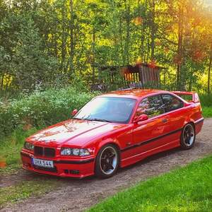 BMW E36 318is Coupe