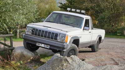 Jeep Comanche