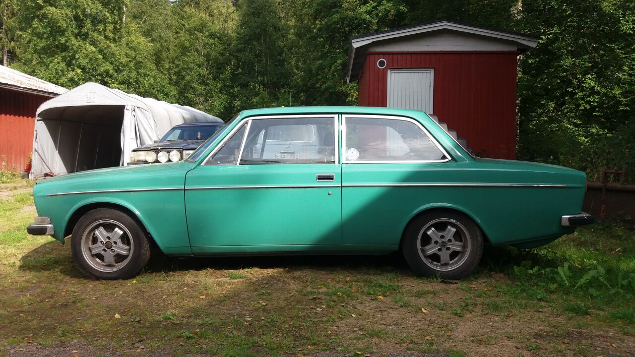 Volvo 142