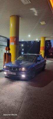 BMW E34 540iA