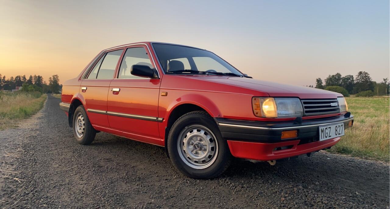 Mazda 323 BF 