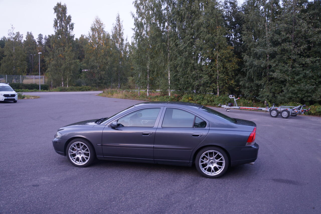 Volvo S60 2.5T