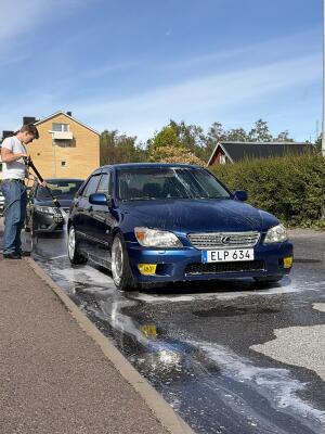 Lexus IS200