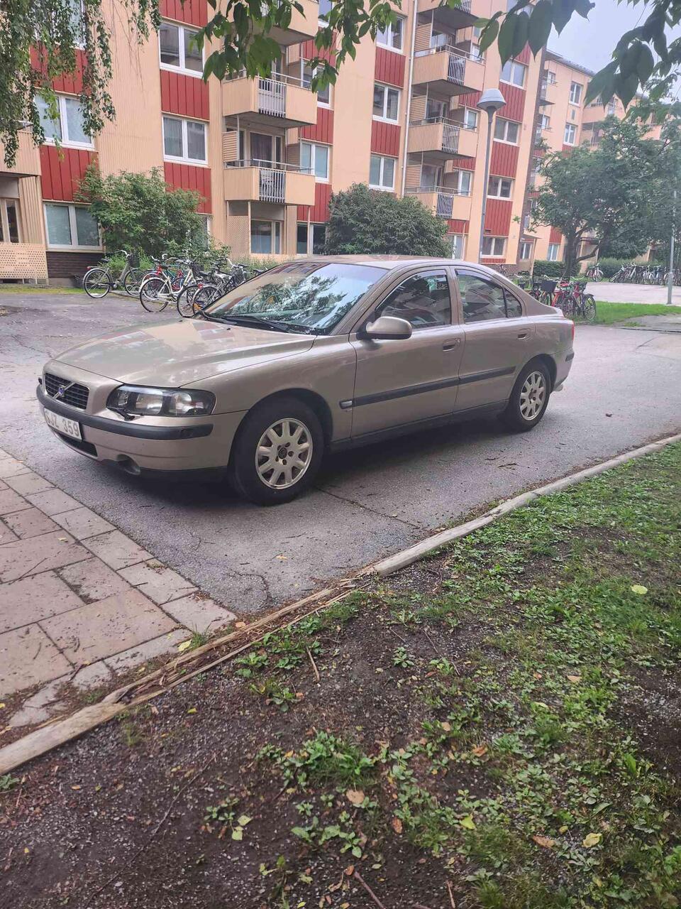 Volvo S60 2.4