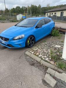 Volvo V40 R-design