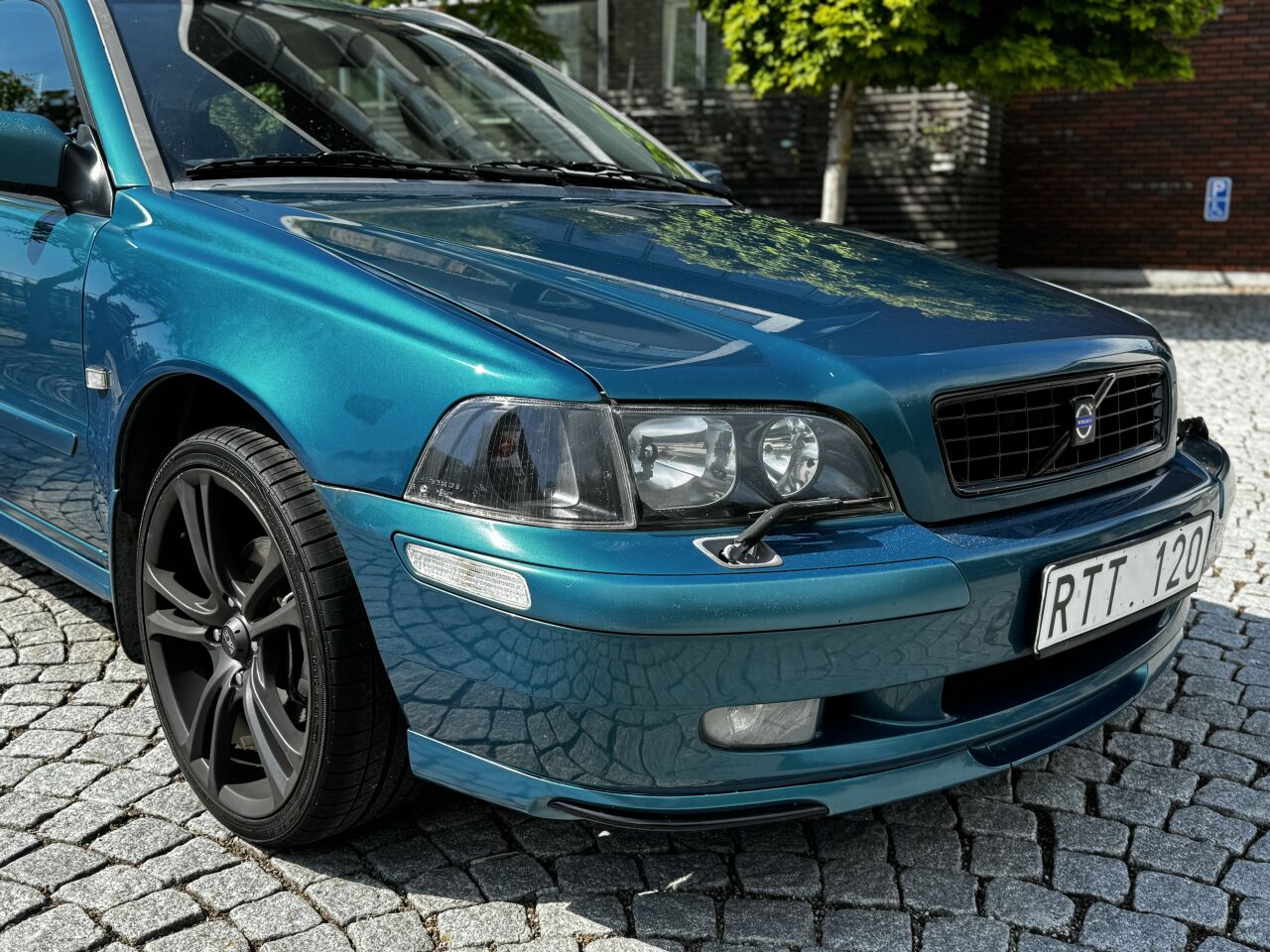Volvo V40 2.0T