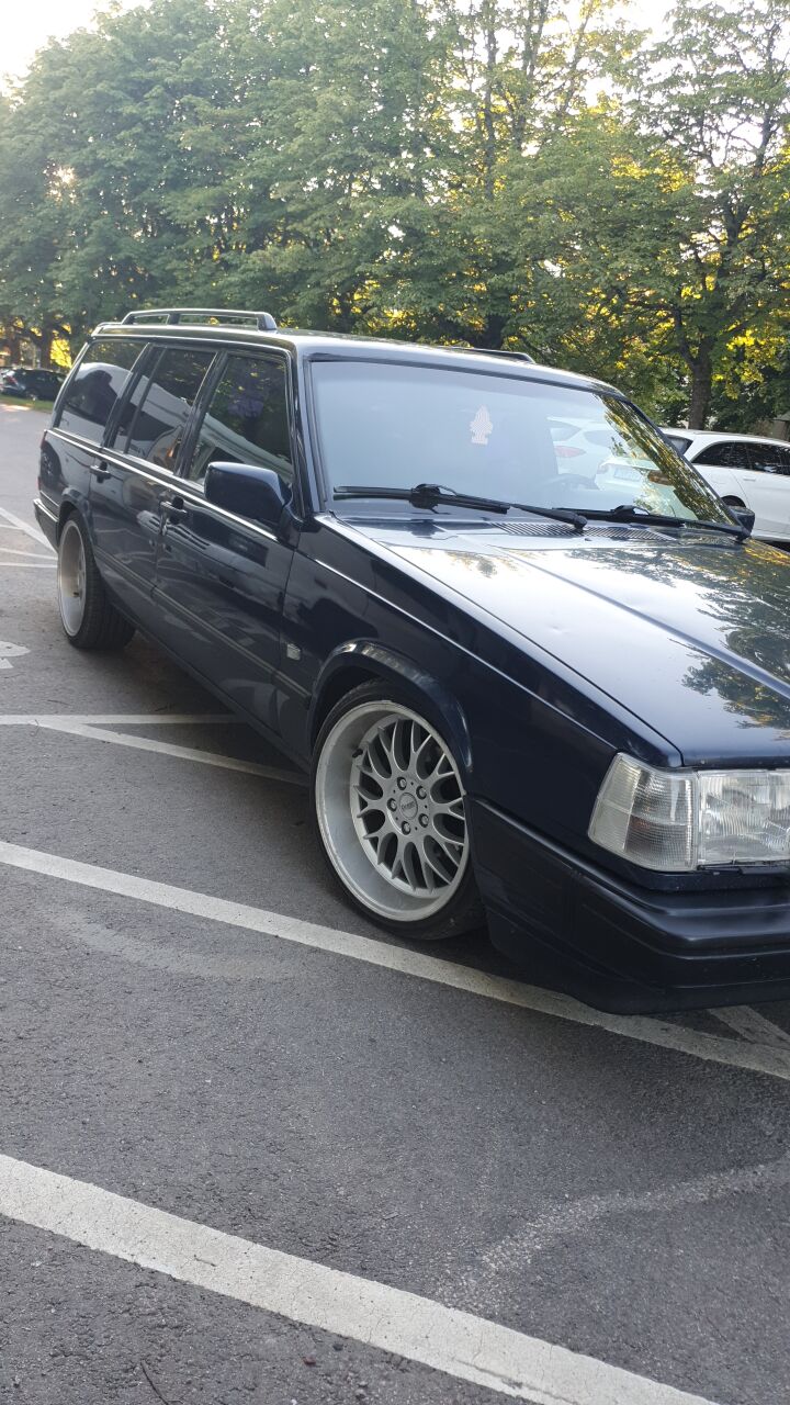 Volvo 945 Turbo