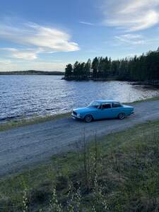 Volvo 142
