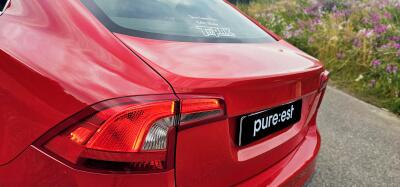 Volvo S60 D5 R-Design