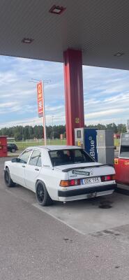 Mercedes 190E 1.8