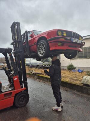 BMW E30 318i