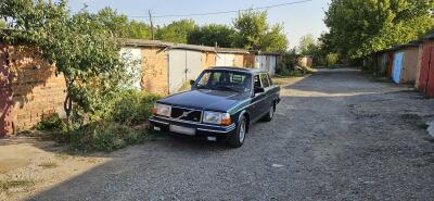 Volvo 240