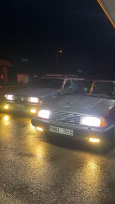 Volvo 745 GLE