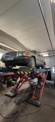 Mercedes W116 280SE