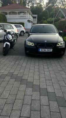 BMW E90