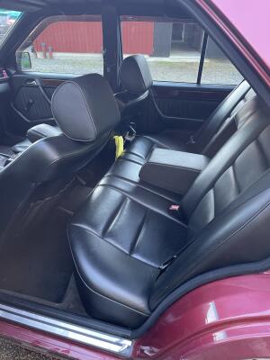 Mercedes W124