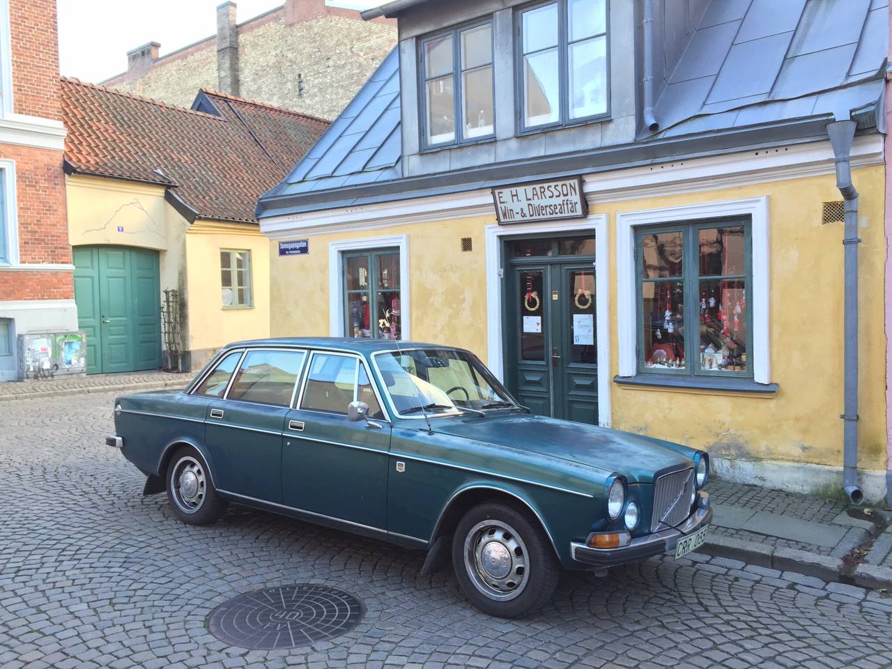 Volvo 164