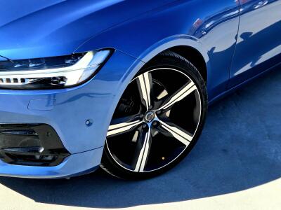 Volvo V90 T5 R Design