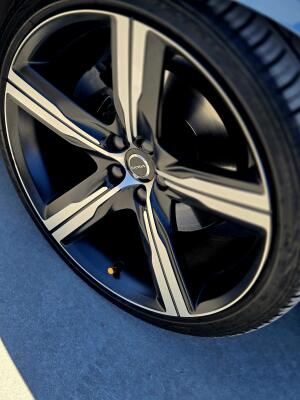 Volvo V90 T5 R Design