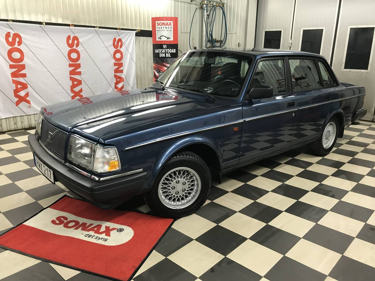 Volvo 240 Classic