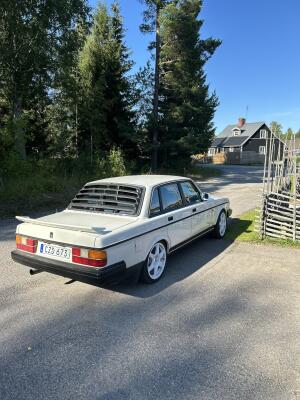 Volvo 244