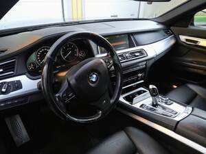 BMW 730 d X-Drive