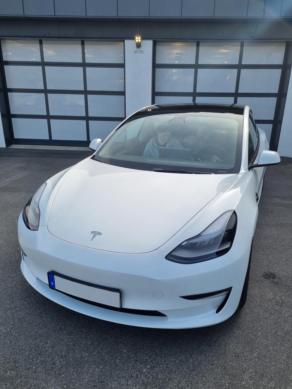 Tesla Model 3 Long Range Dual Motor