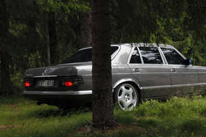 Mercedes w126 380 SEL (300DT)