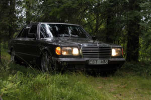 Mercedes w126 380 SEL (300DT)