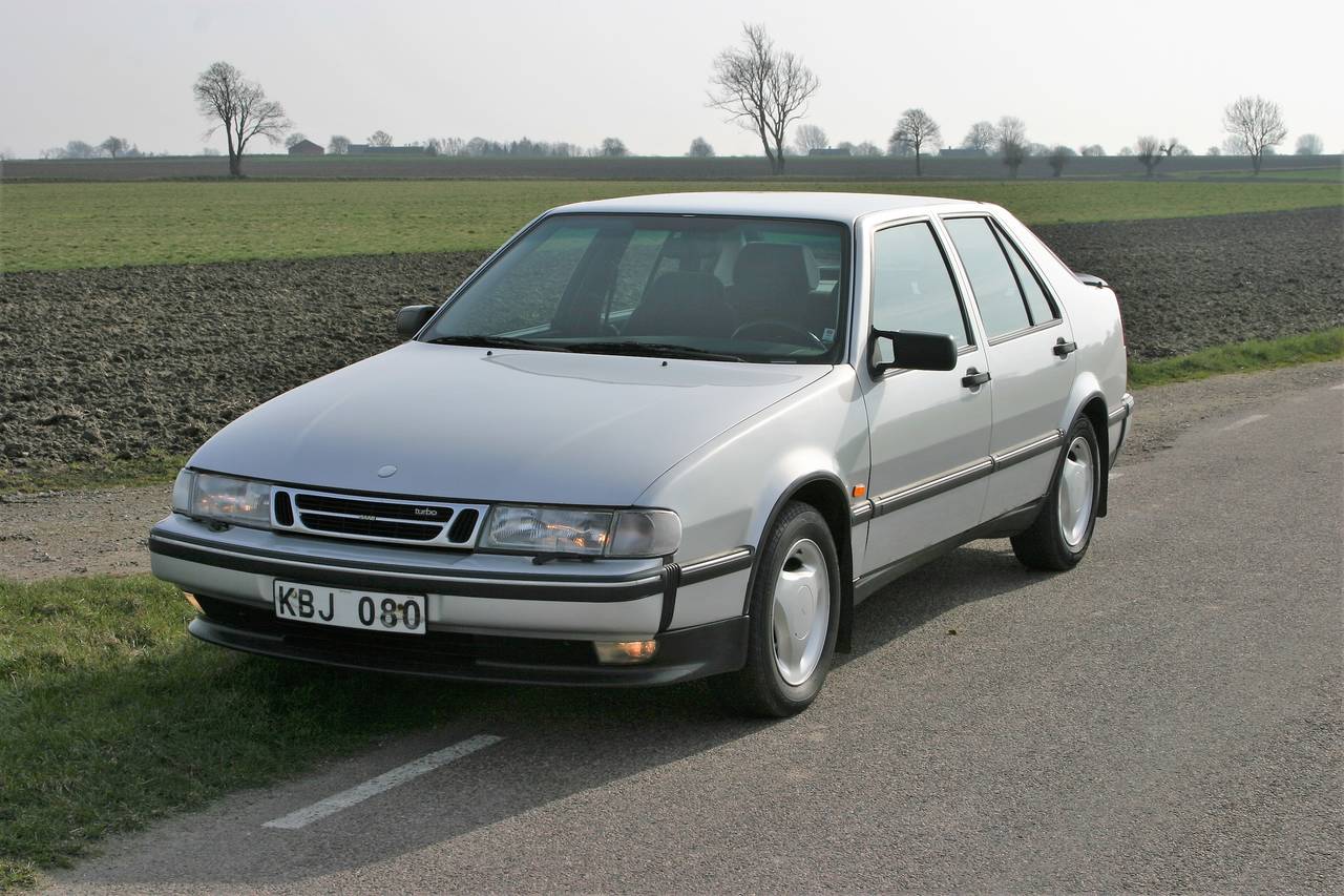 Saab 9000 CSE