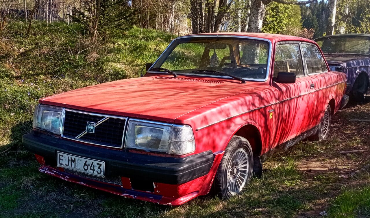 Volvo 242 DL
