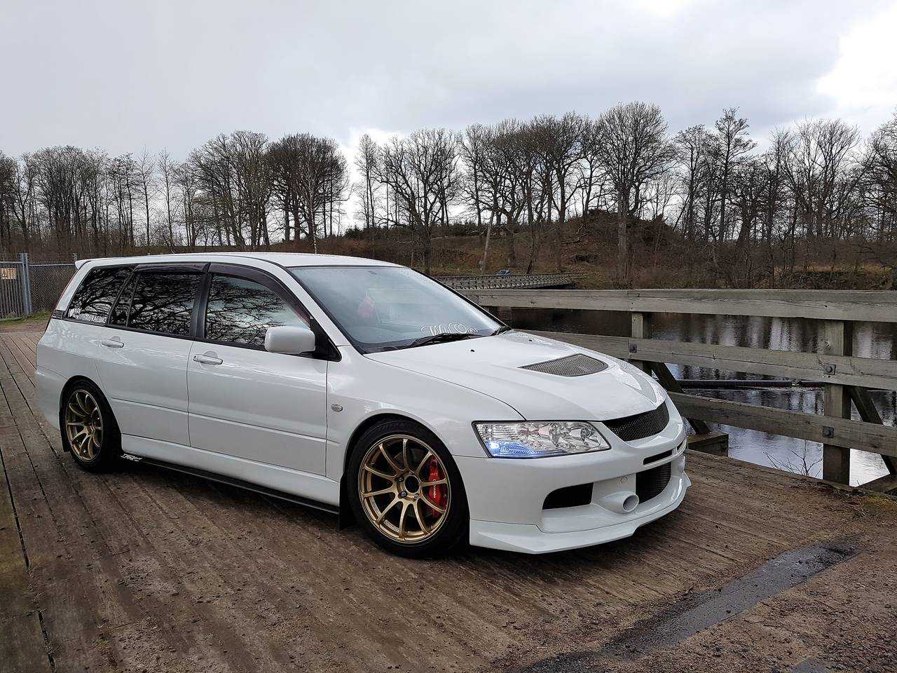 Lancer evolution 9 wagon