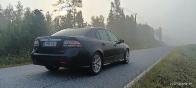 Saab 9-3 1.8t SportSedan Vector