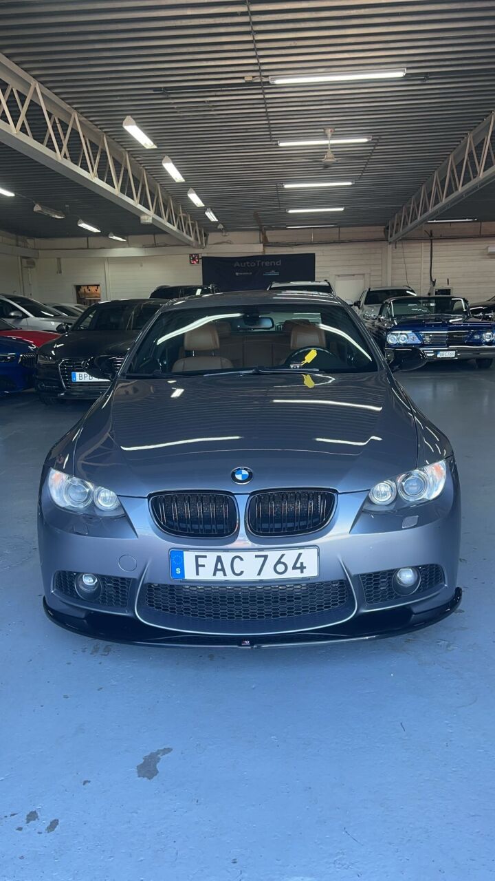 BMW 325ia Coupé