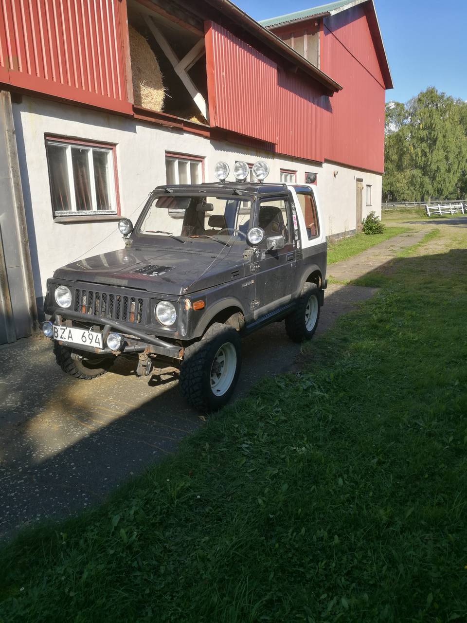 Suzuki Sj410 q
