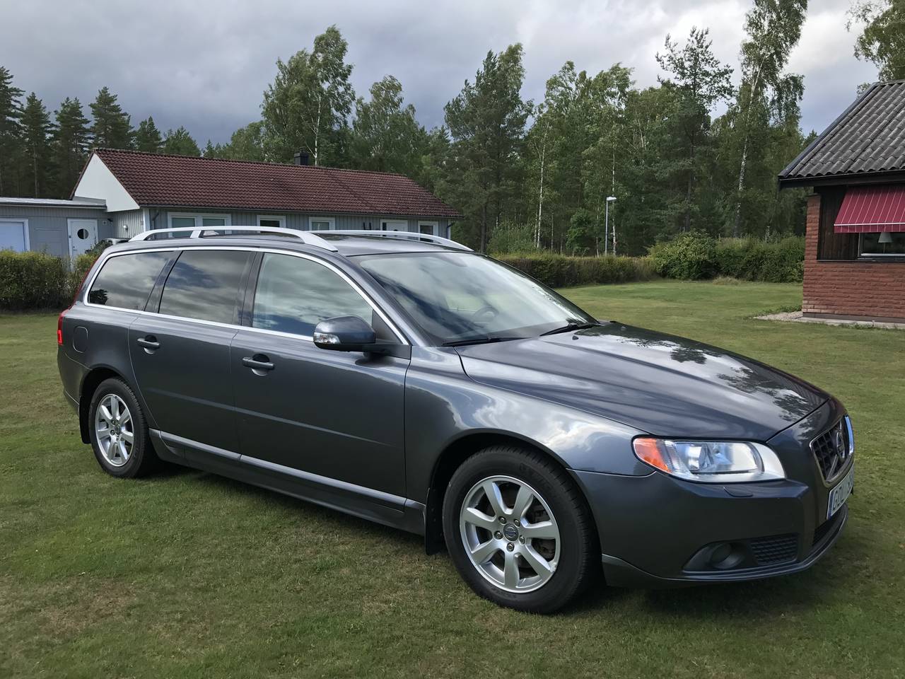 Volvo V70 2,4D Summum