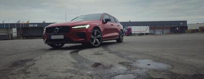 Volvo V60 T8 II R-design