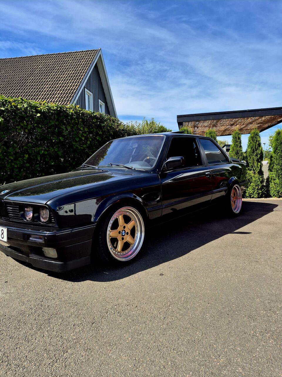 BMW E30