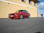 BMW E30 "320i"