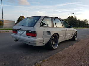 BMW E30 touring m50b25