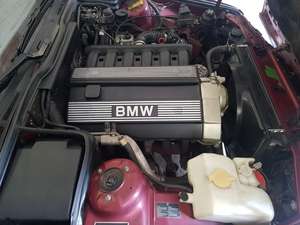 BMW e34 520